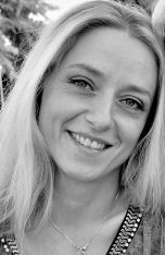 Izabela Hunter - Child, Adolescent and Adult Psychotherapist, EMDR Therapist, IFS Therapist 1 Izabela Hunter - Child and Adolescent Psychotherapist