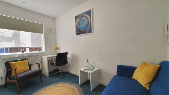 Therapy Room Rental Hackney London – Room 1 Therapy Room Rental Hackney London - Room 1